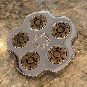 Six Chamber Belt Buckle